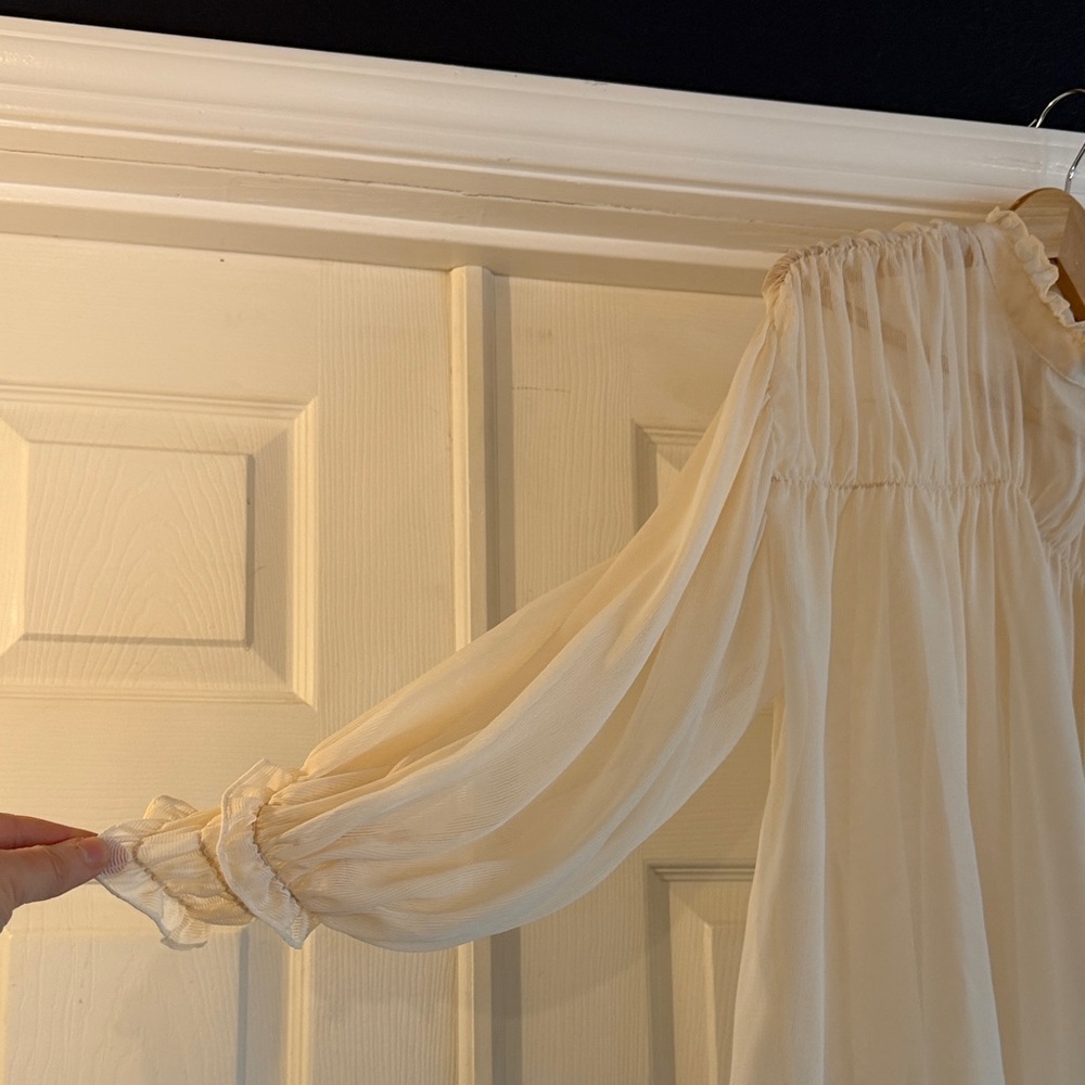 Zara Cream sheer Ruffle Blouse - Picture 4 of 5